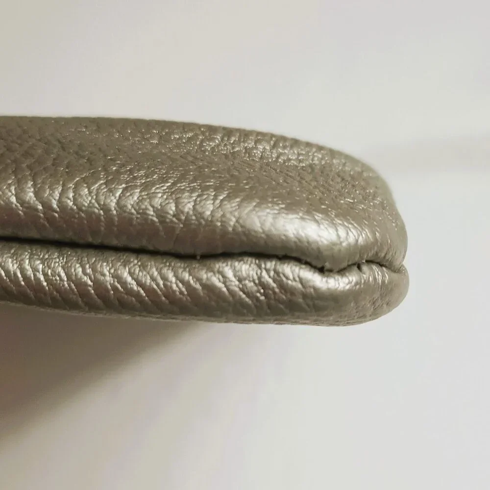 Safe Keeper Silver RFID Wristlet Women's Evening Clutch Bag Pleated w Big Bow
